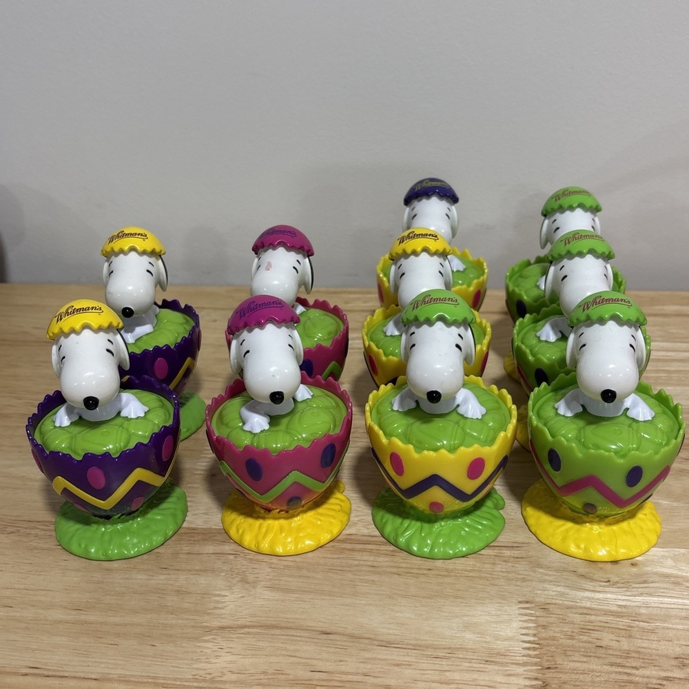 Whitman's Snoopy Candy Containers Easter Egg Cups Lot Of 10 Empty